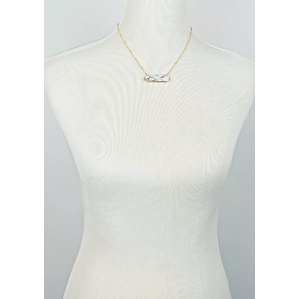 Gray Gold Natural Oval Stone Slab Boho Necklace - Picture 4 of 4